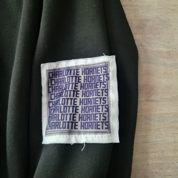Originals Black Hoodie with Charlotte Hornets Patch Size Medium - Picture 4 of 6